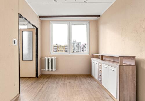 Byt 3+1 68 m² Hřebečská, Kladno — fotografie 5