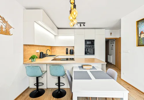Byt 2+kk, 71 m², Velvarská, Horoměřice — fotografie 3