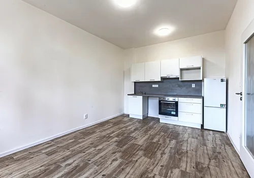 Byt 2+kk, 34 m², Humna, Kladno — Kročehlavy — fotografie 2