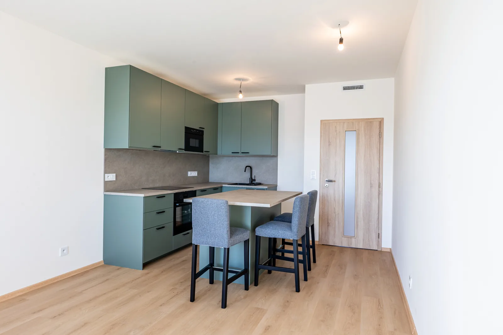 Byt 3+kk, 68 m², Arnošta Staňka, Praha — Hostivař