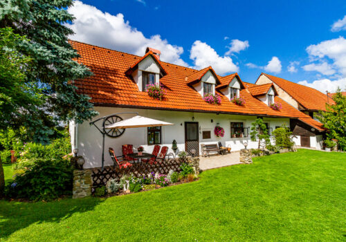 Prodej chalupy 230 m², pozemek 2098 m²Opařany – Podboří