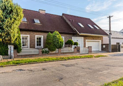 Prodej rodinného domu 250 m², pozemek 402 m² Čelakovského, Slaný