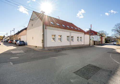 Prodej činžovního domu 370 m² Karla Dudy, Kladno